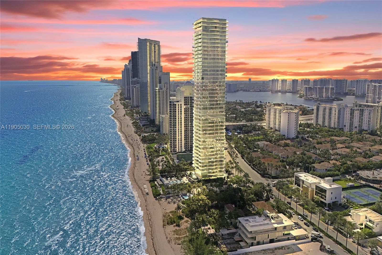 19575 Collins Ave 2