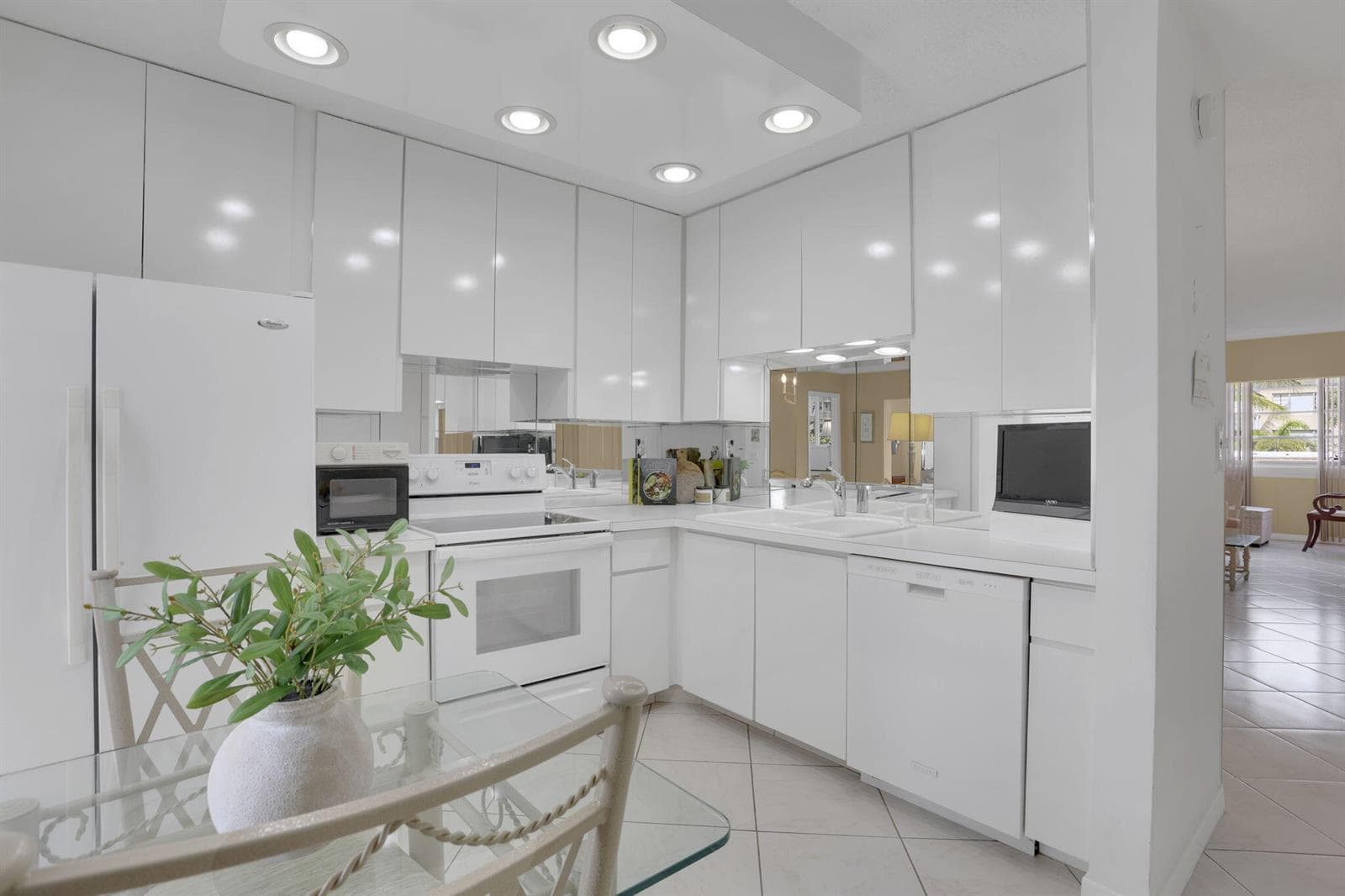1891 S Ocean Drive #202 2