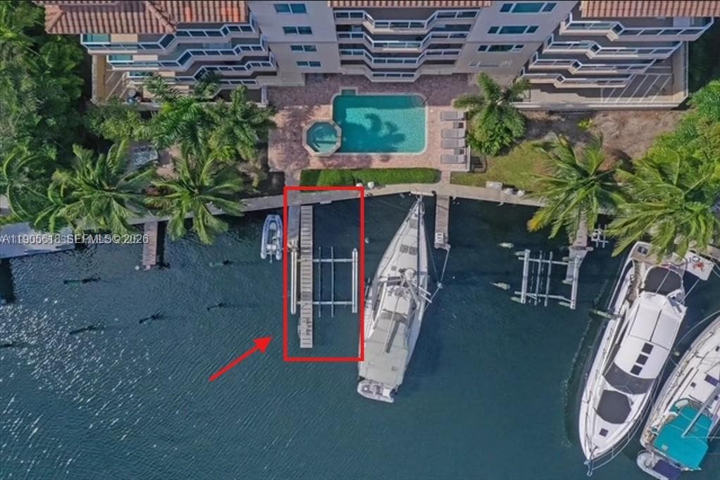 516 Hendricks Isle 3