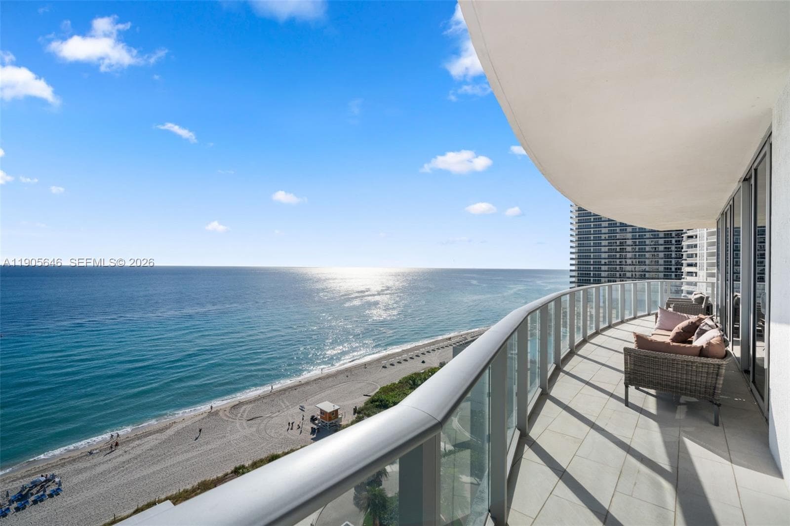 4111 Ocean Dr 3