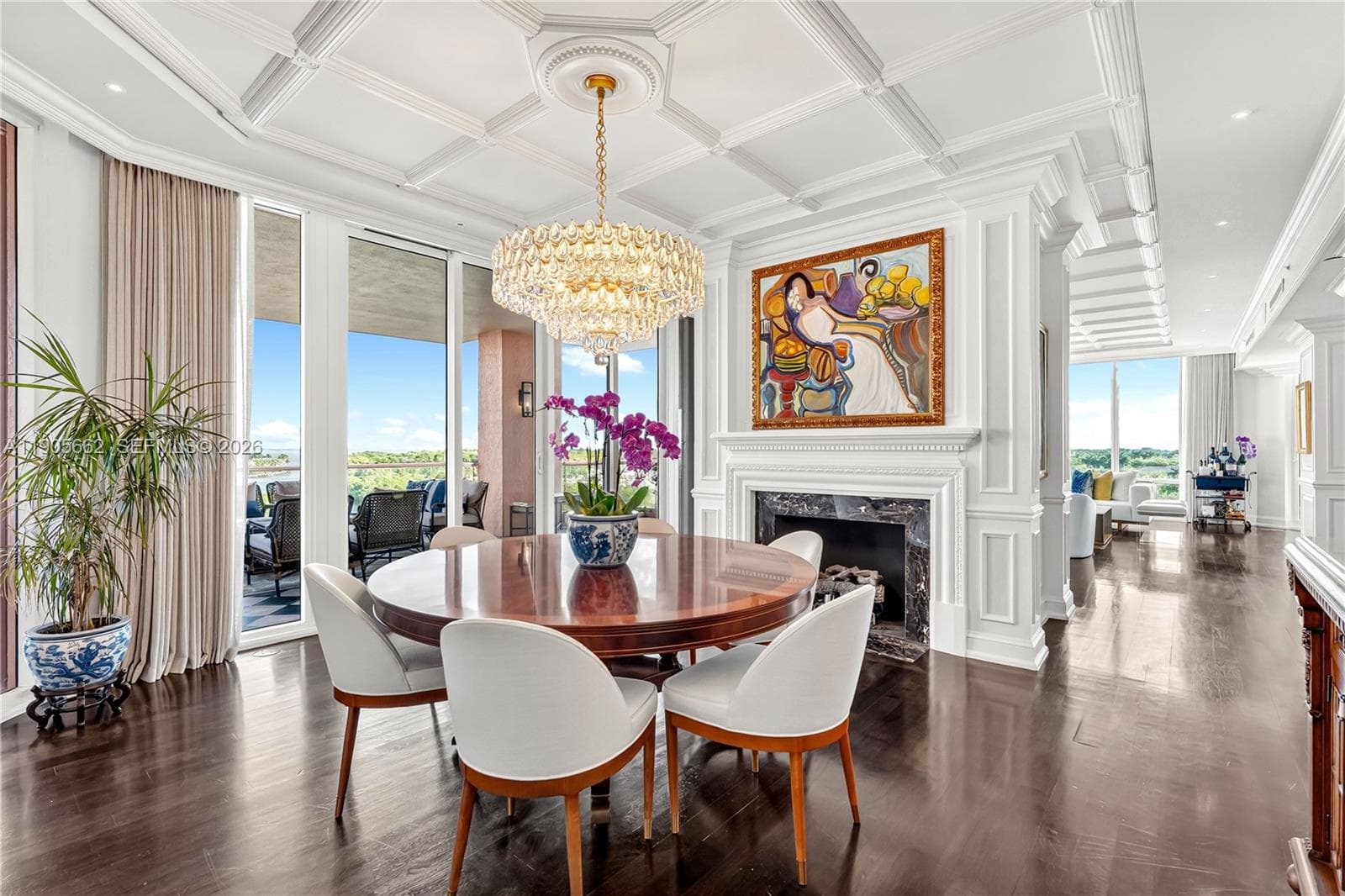 60 Edgewater Dr 2
