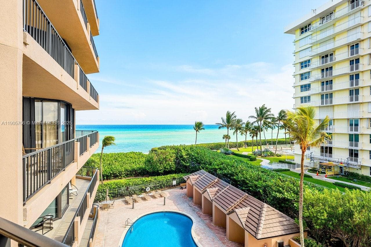 530 Ocean Dr 2