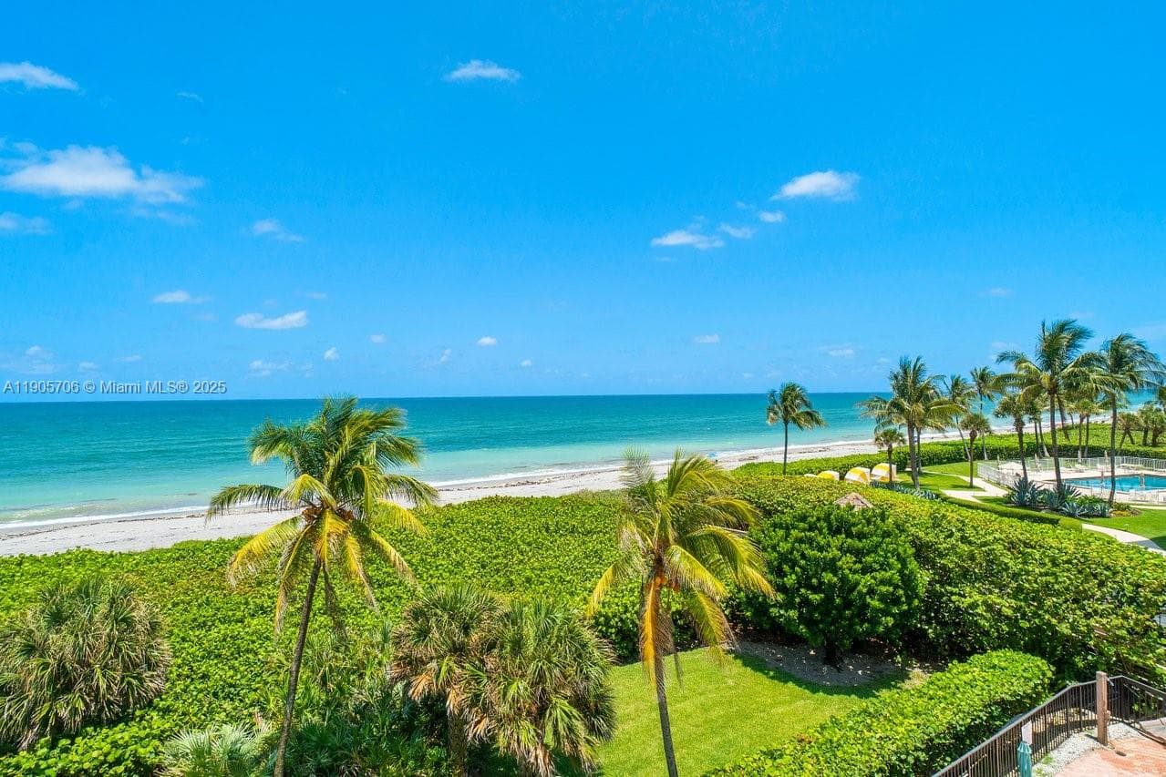 530 Ocean Dr 3