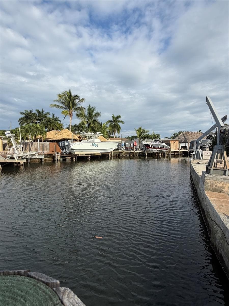 842 Argonaut Isle 4