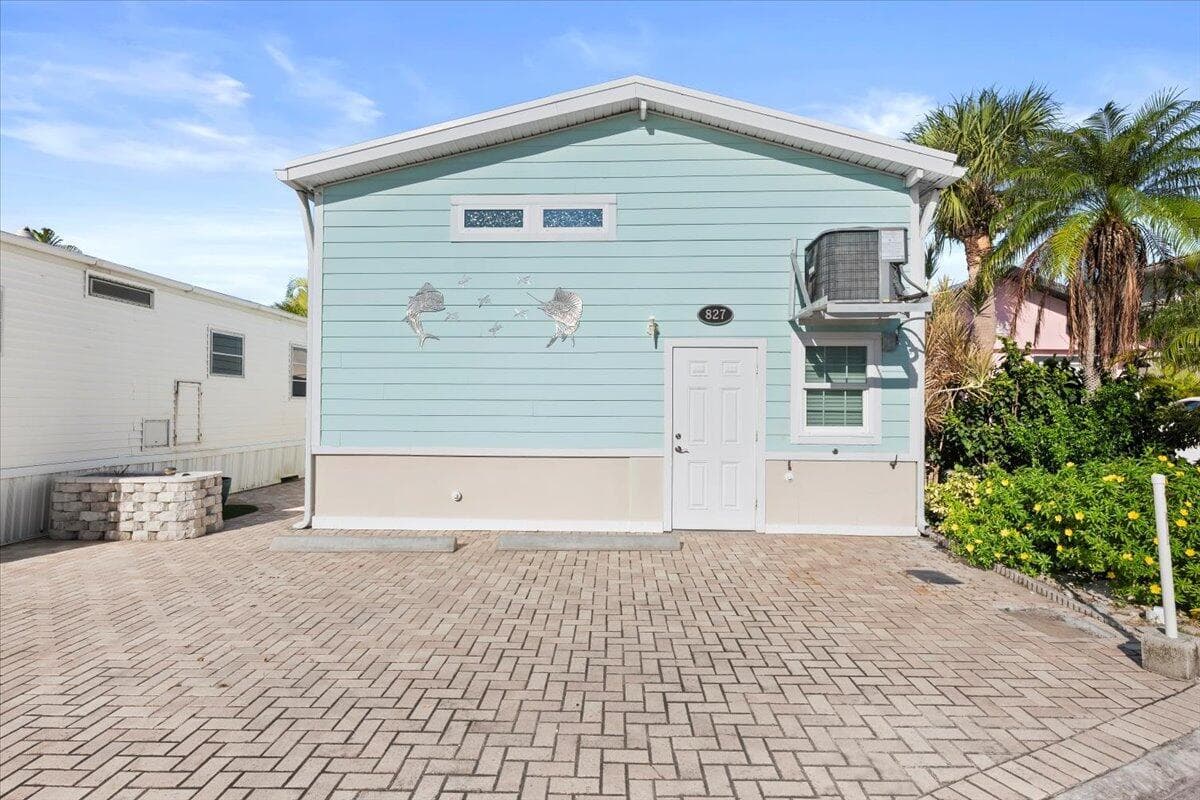 10701 S Ocean Drive #827 2
