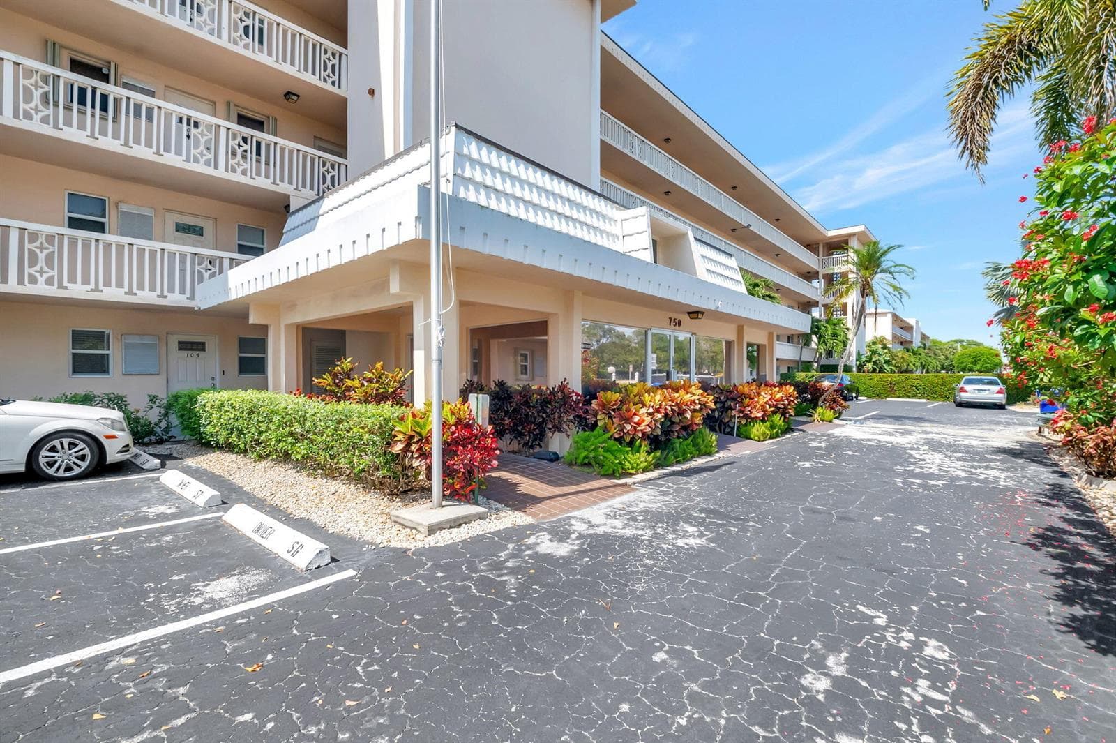 750 NE Spanish River Boulevard #103 3