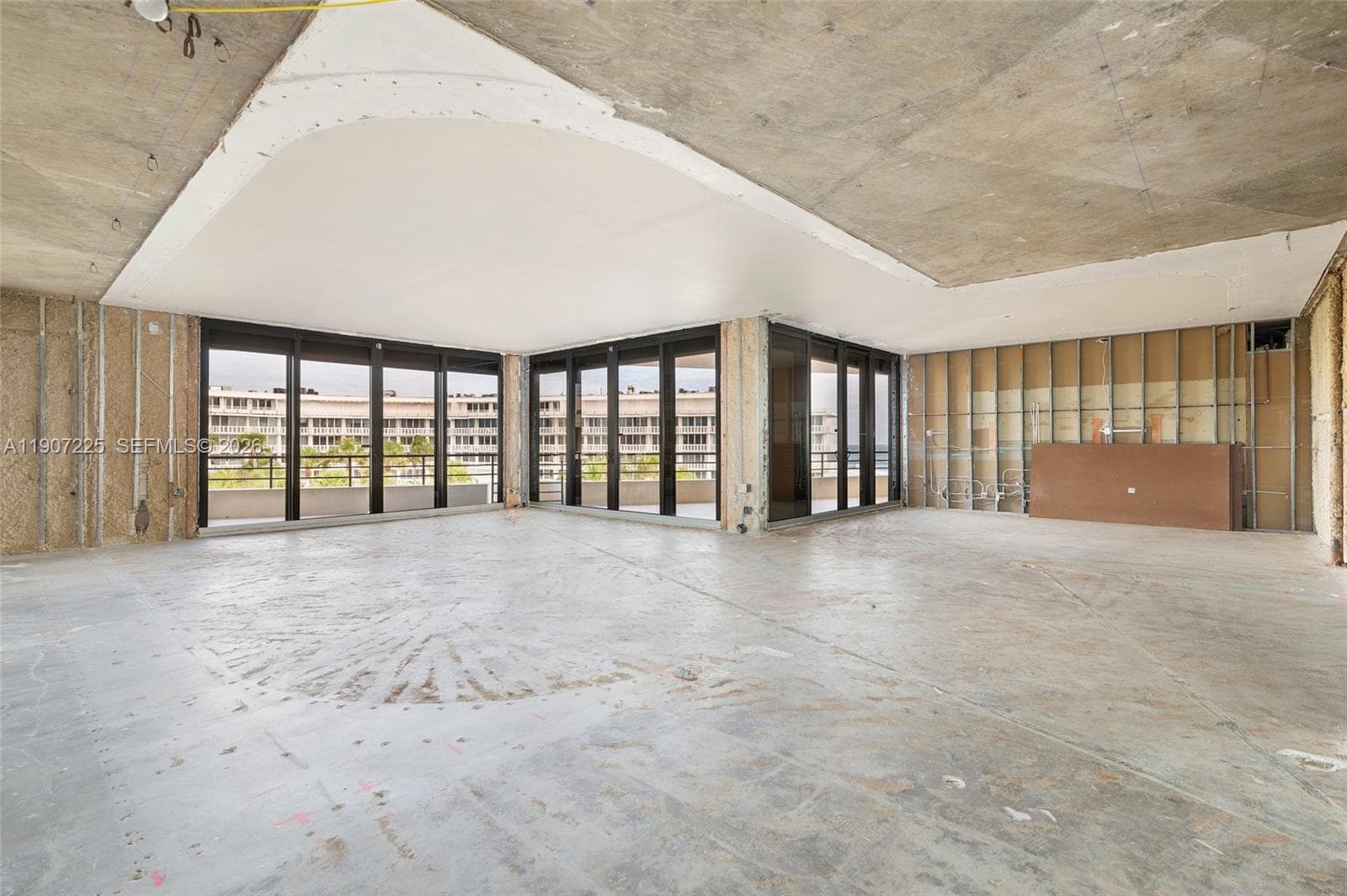110 Sunset Ave 2