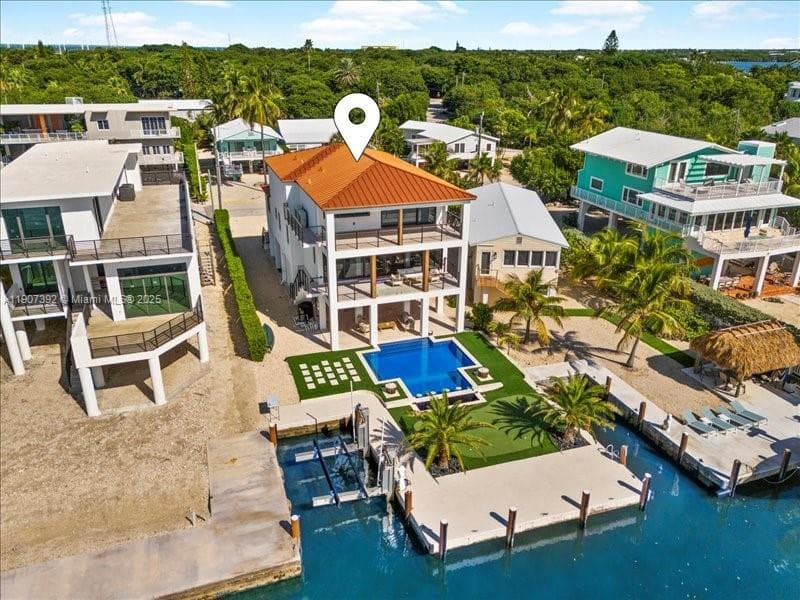 239 Tavernier Dr 2