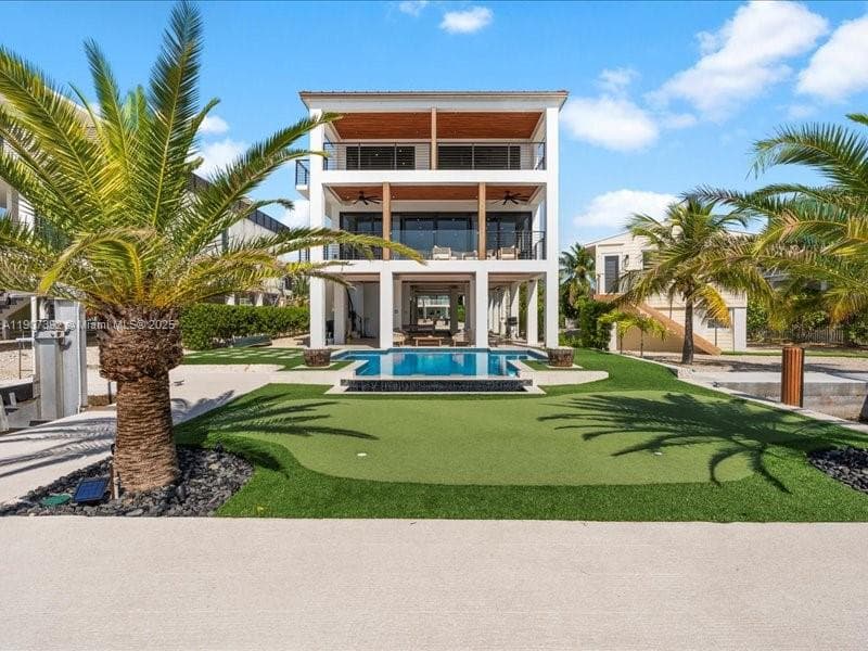 239 Tavernier Dr 3