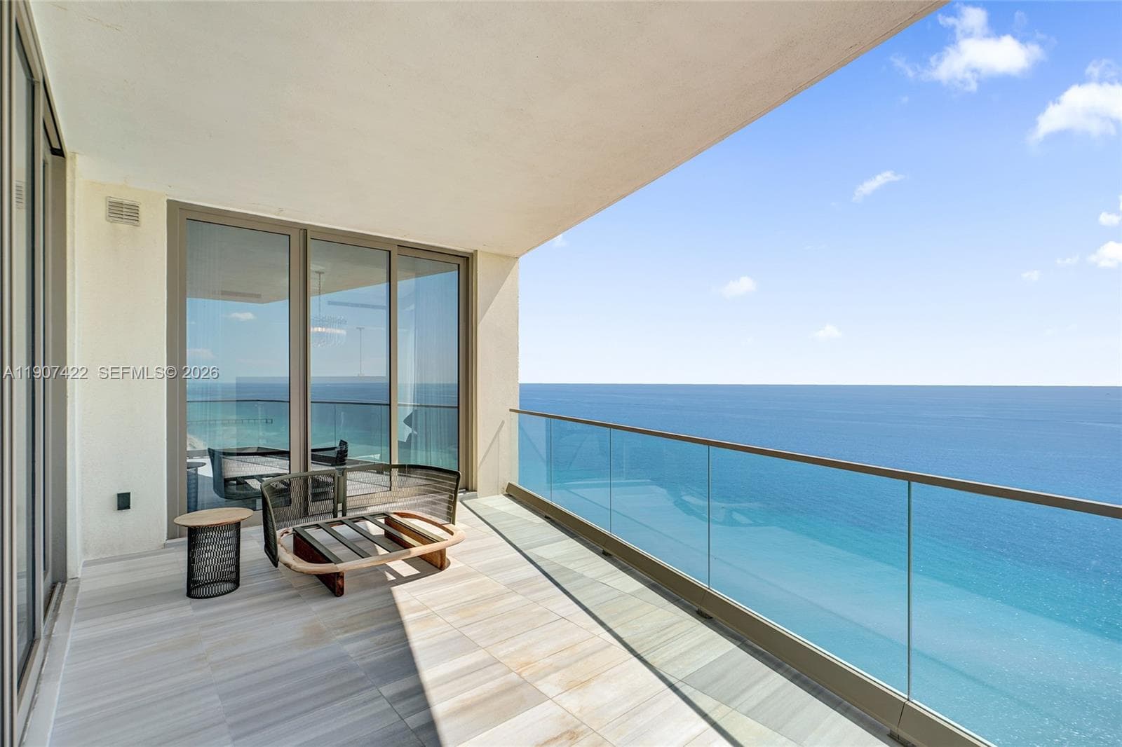 17901 Collins Ave 4