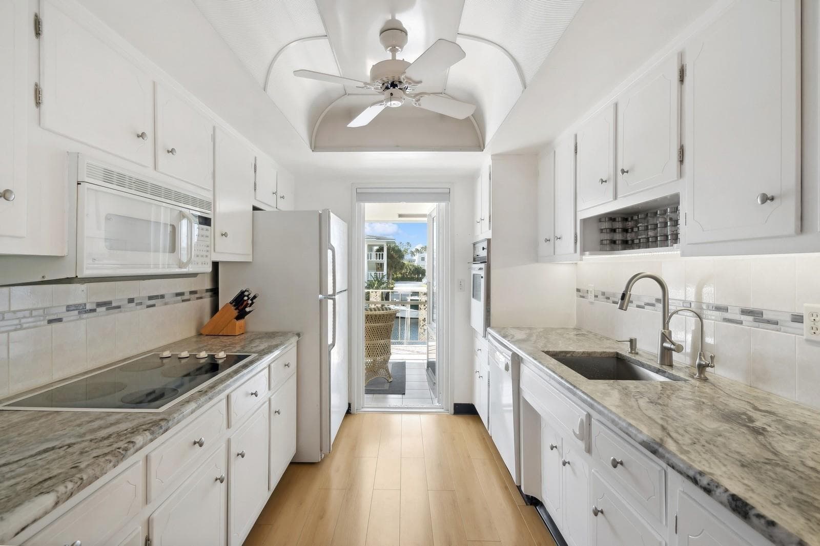 2864 NE 33rd Court #202 4