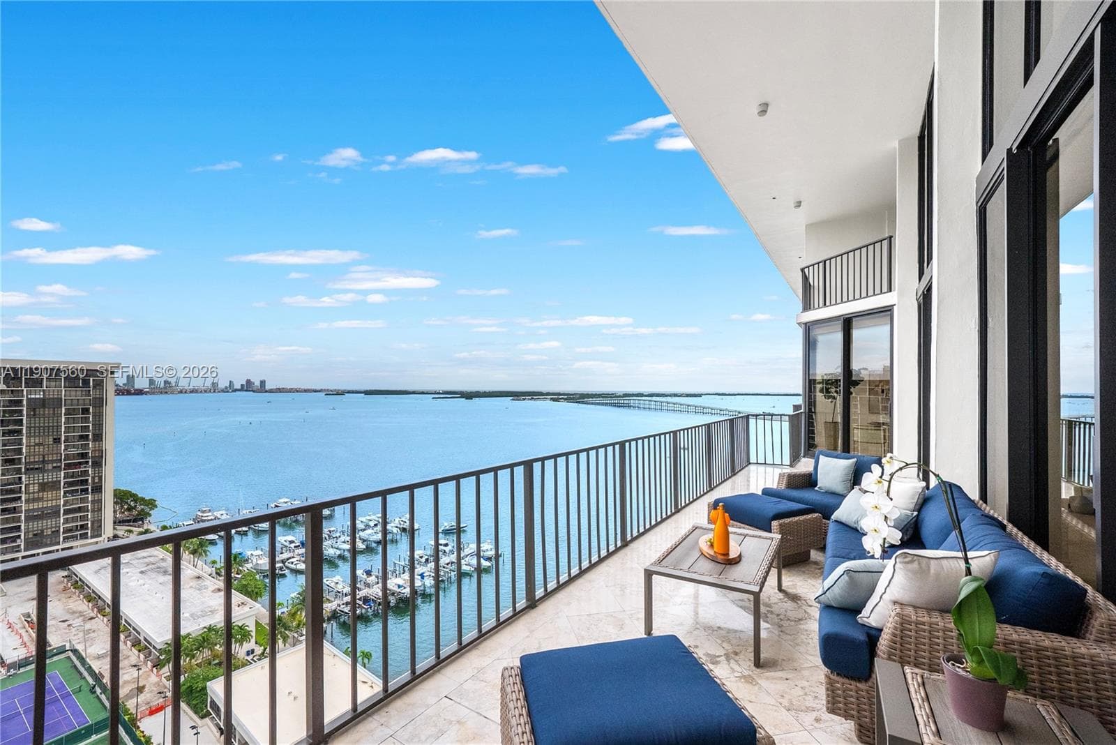 1925 Brickell Ave 2