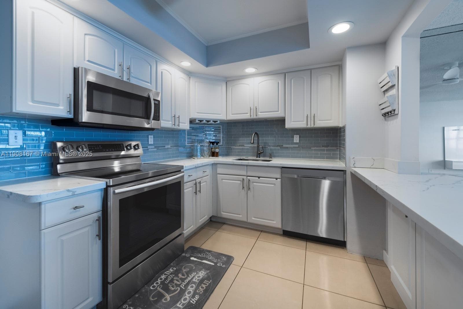 4010 Galt Ocean Dr 815 photo 8