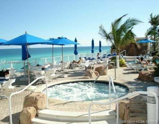 18001 Collins Ave 2908 photo 14