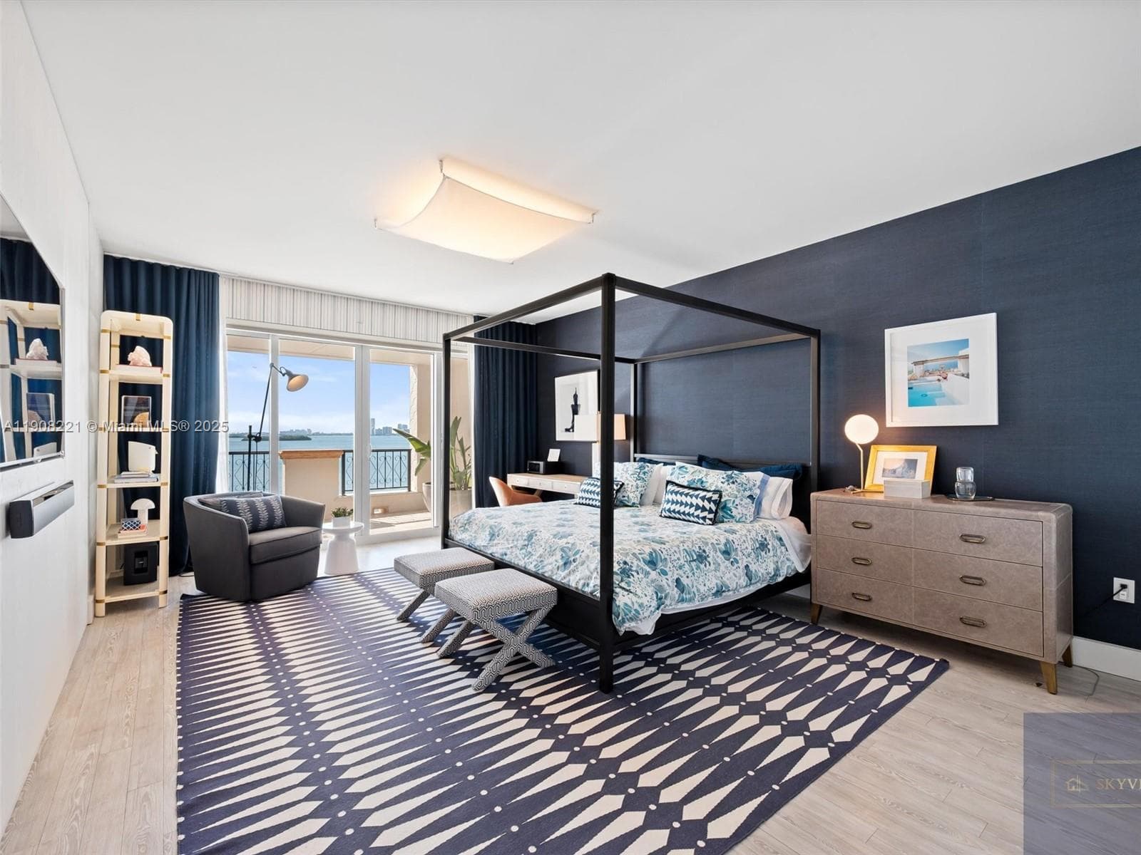 5142 Fisher Island Dr 5142 photo 18