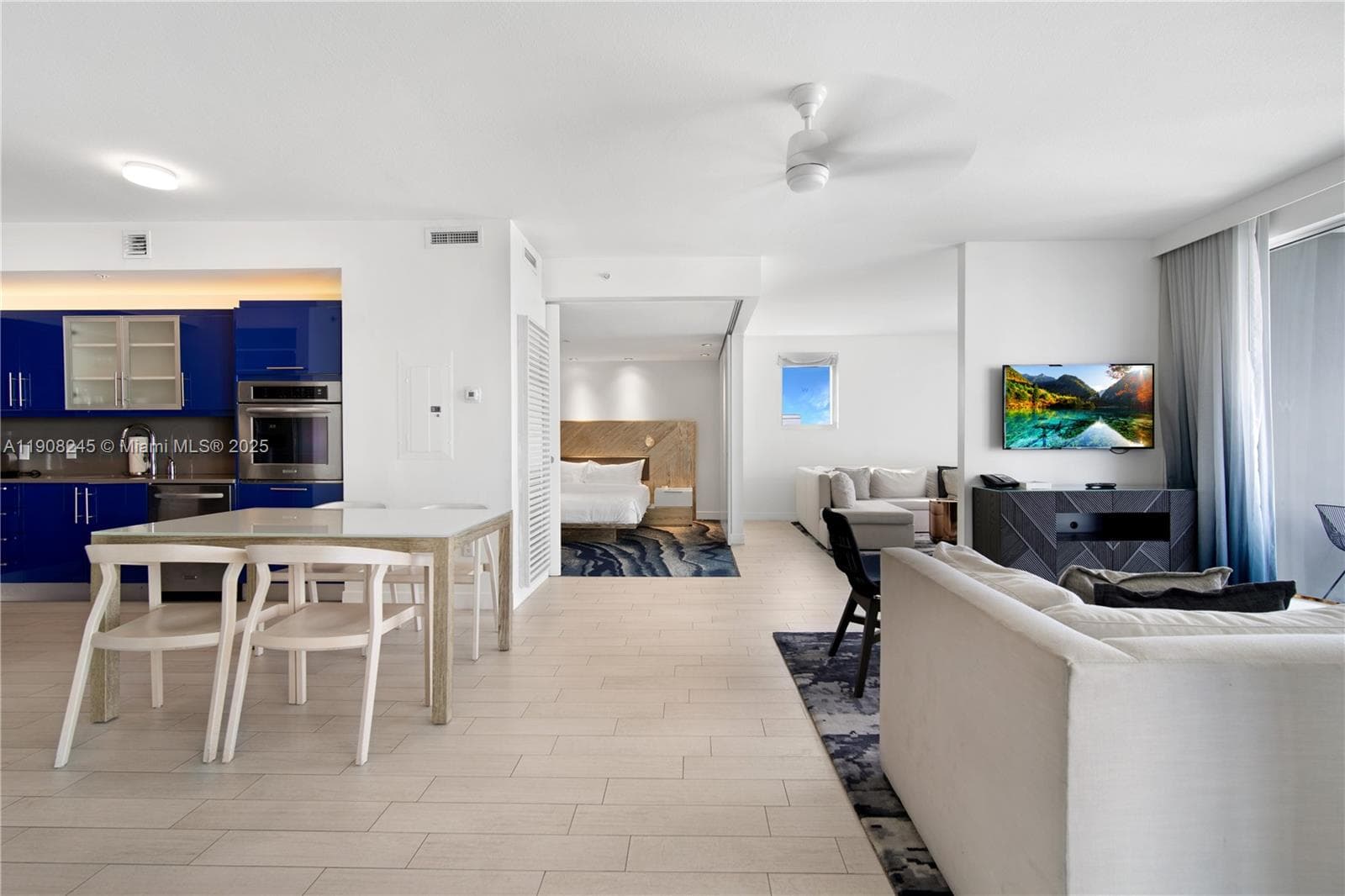 3101 Bayshore Dr 2