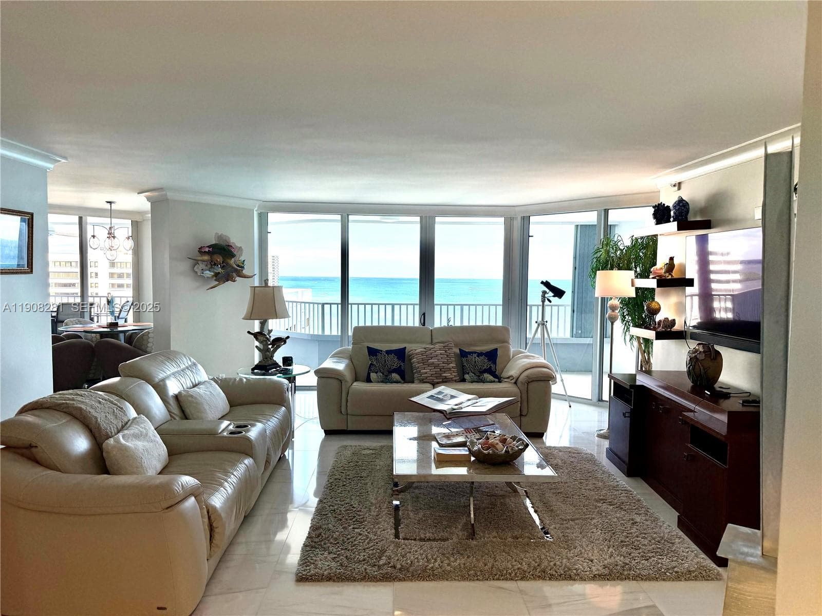 5200 Ocean Dr 3