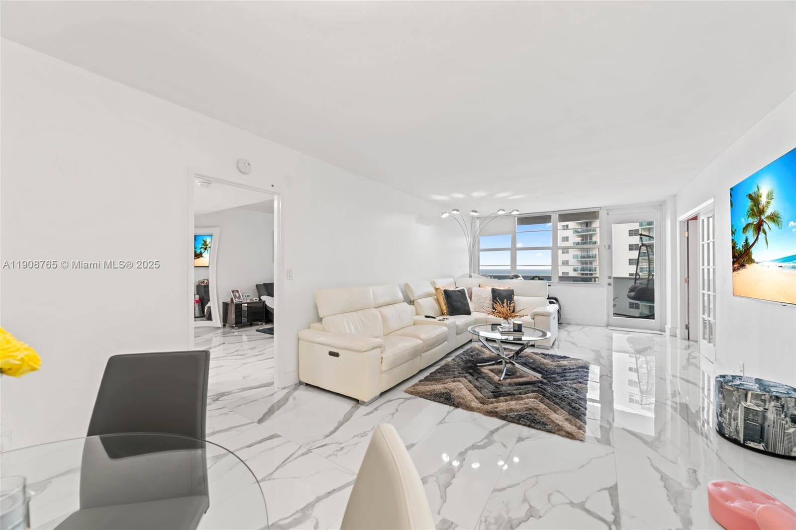 3725 Ocean Dr 2