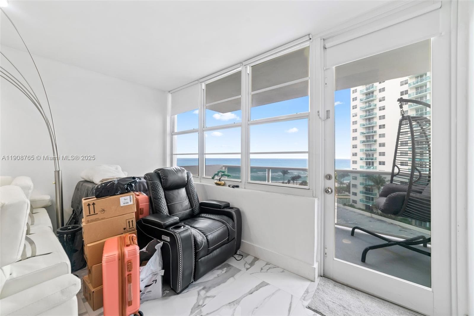 3725 Ocean Dr 5