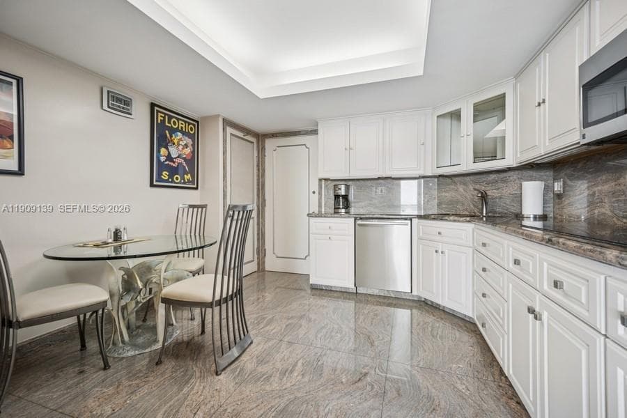 2100 Ocean Ln 808 photo 9