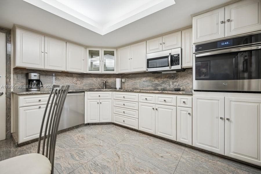 2100 Ocean Ln 808 photo 11