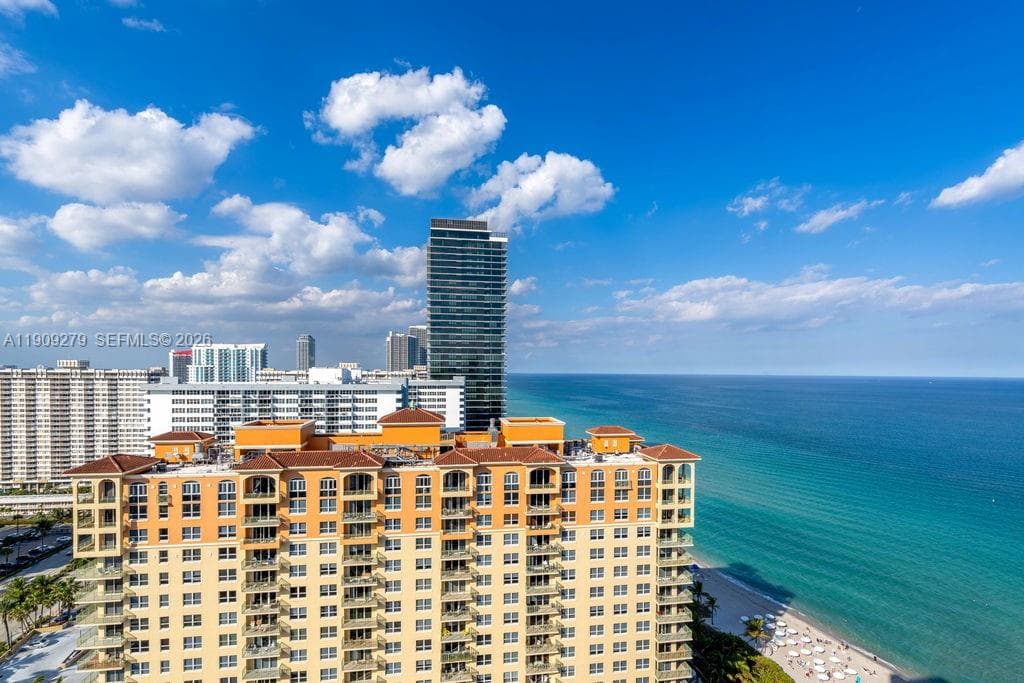 3140 Ocean Dr 1
