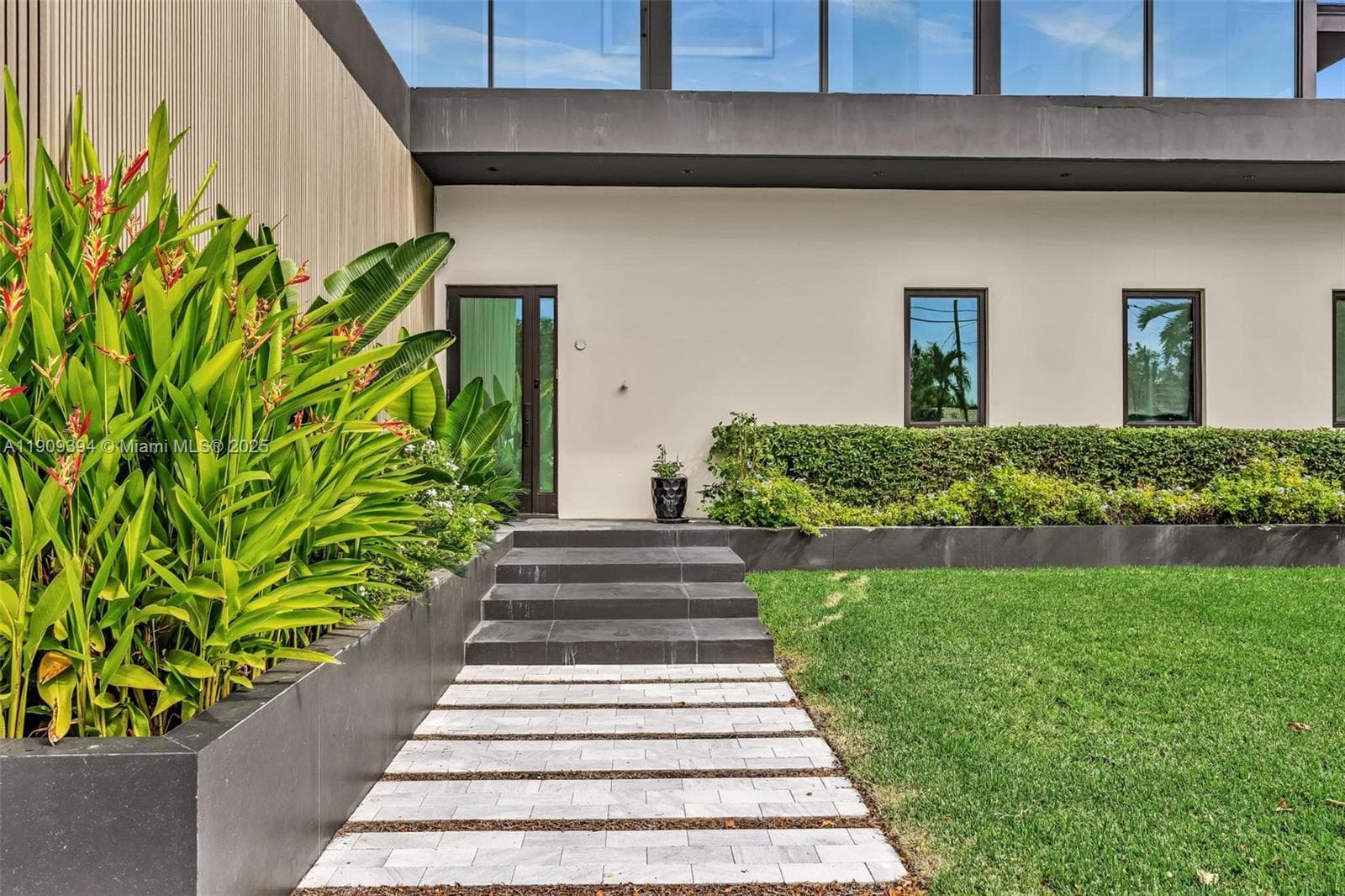 13045 Coronado Ter 4