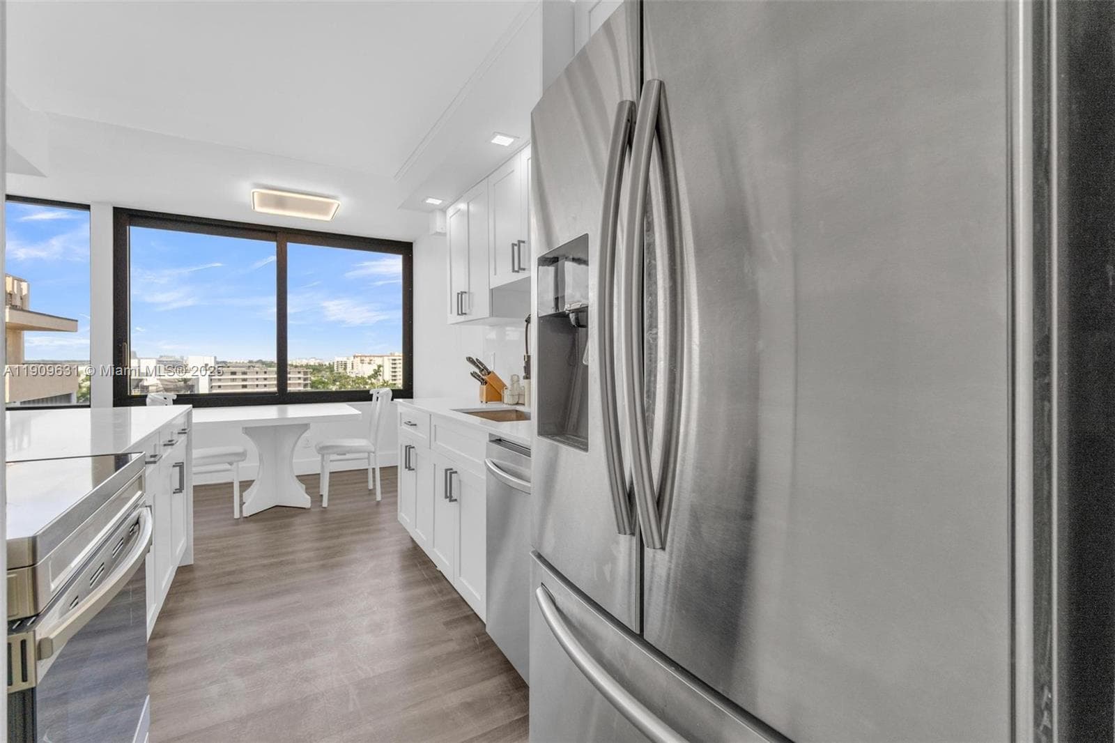 3589 Ocean Blvd 914 photo 7