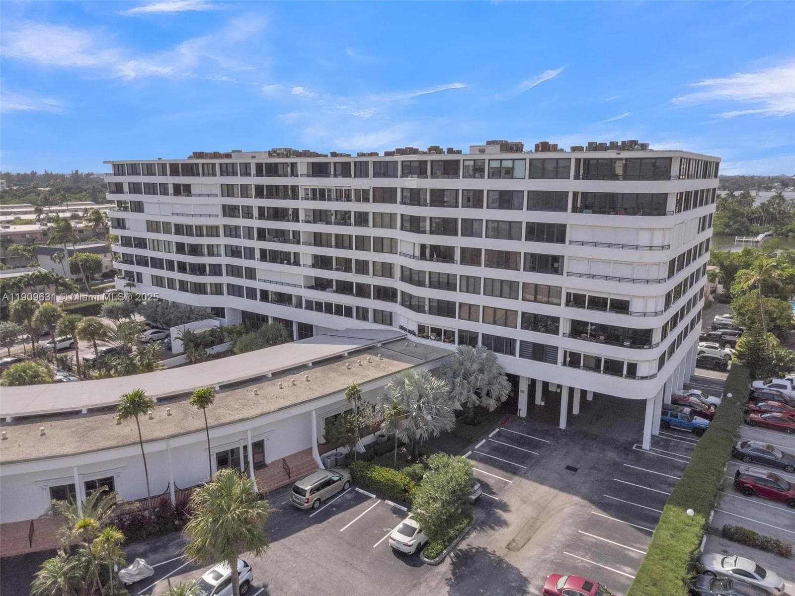 3589 Ocean Blvd 3