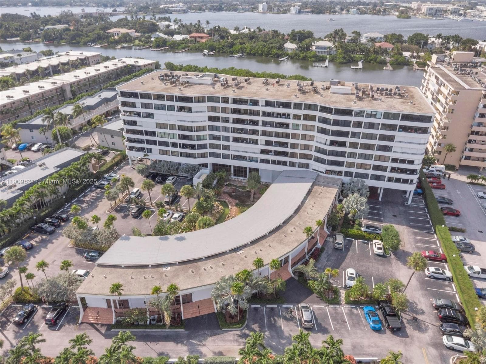 3589 Ocean Blvd 5
