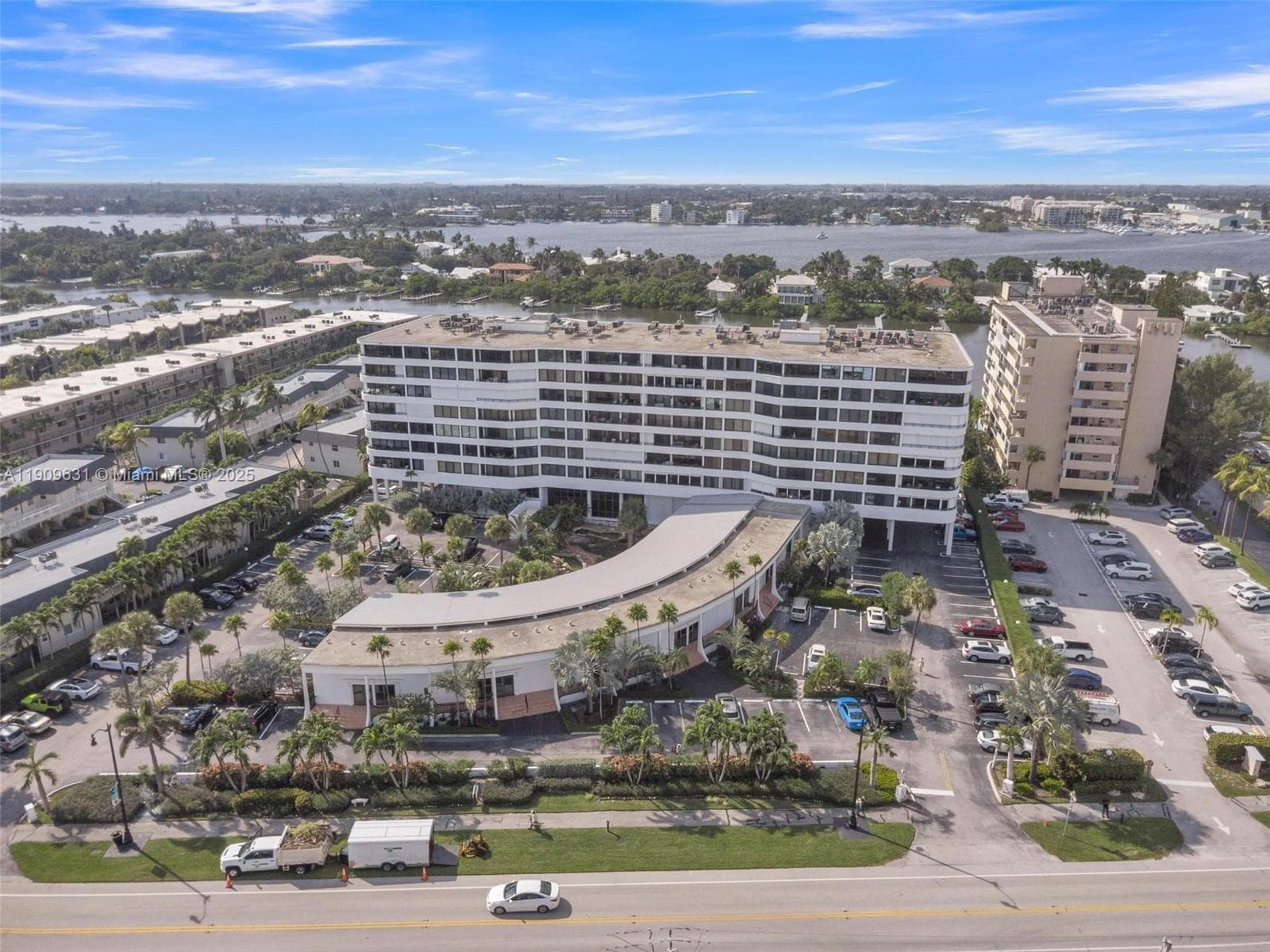 3589 Ocean Blvd 4