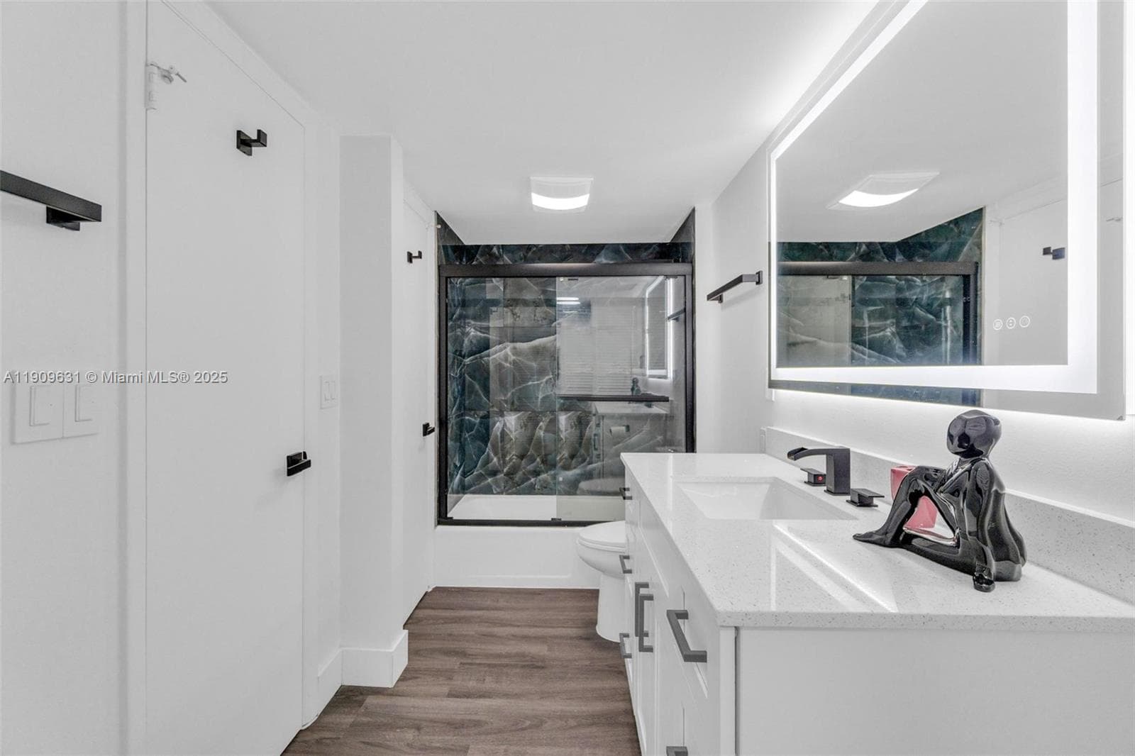 3589 Ocean Blvd 914 photo 25