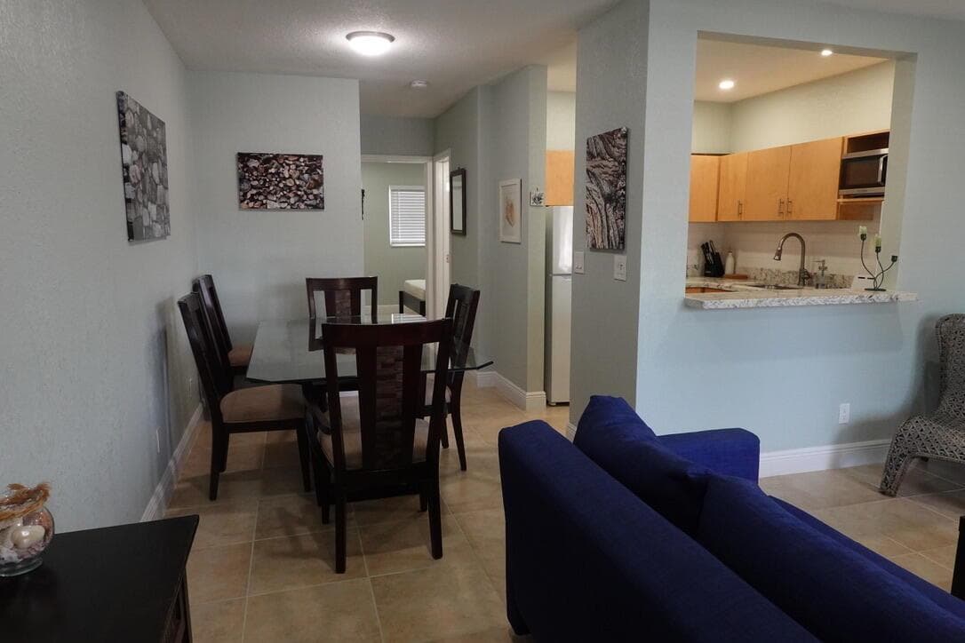 301 E Mcnab Road #113 5