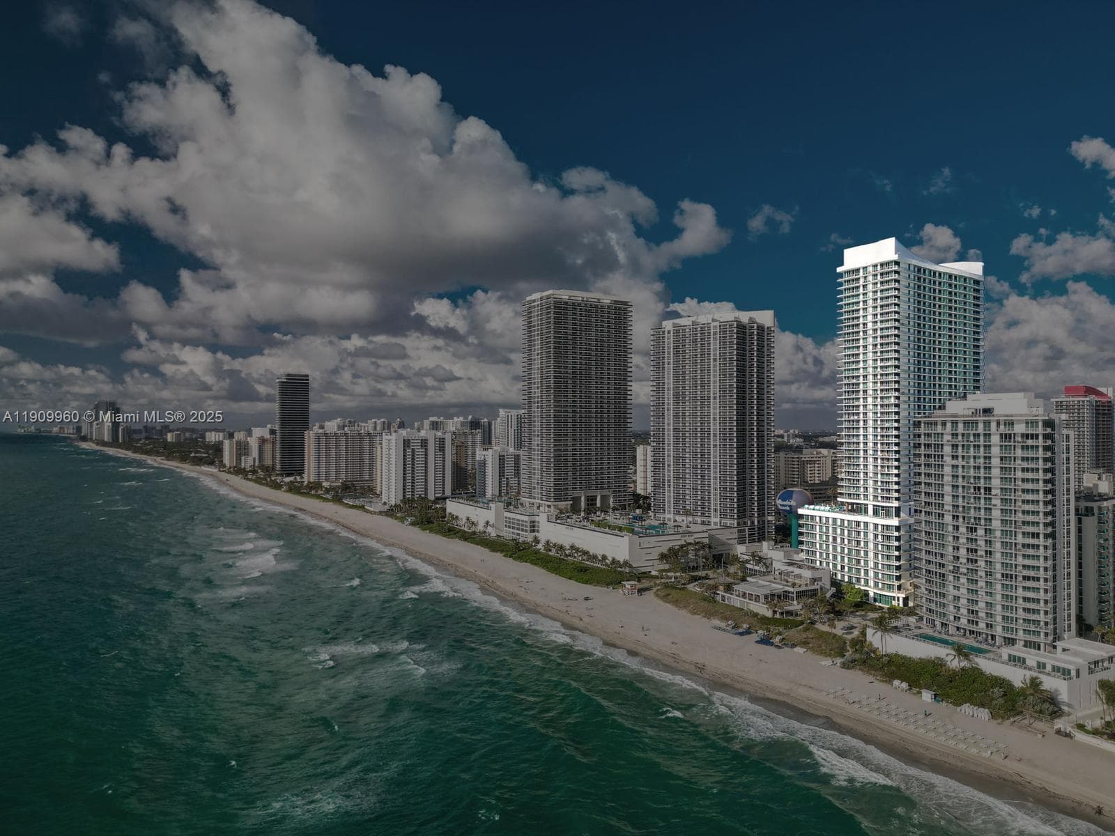 4111 Ocean Dr 502 photo 18