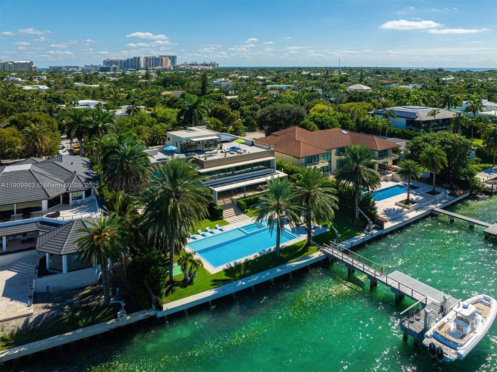 360 Harbor Dr photo 18