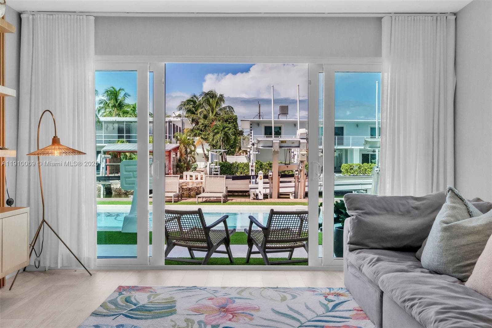 165 Ocean Dr photo 24
