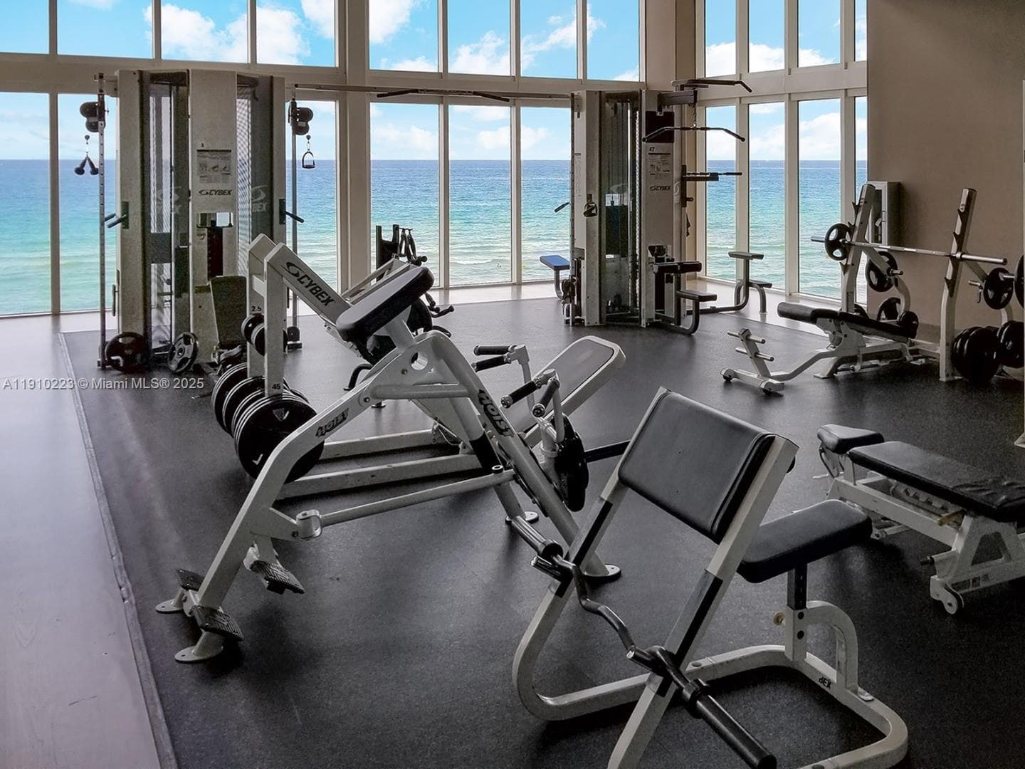 1830 S Ocean Dr 3605 photo 19