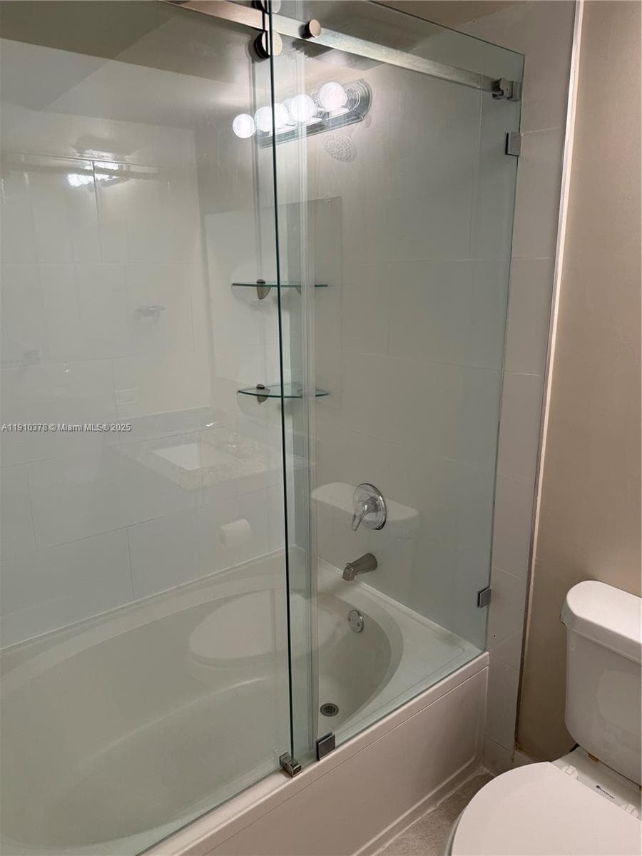 17150 N Bay Rd 2102 photo 16