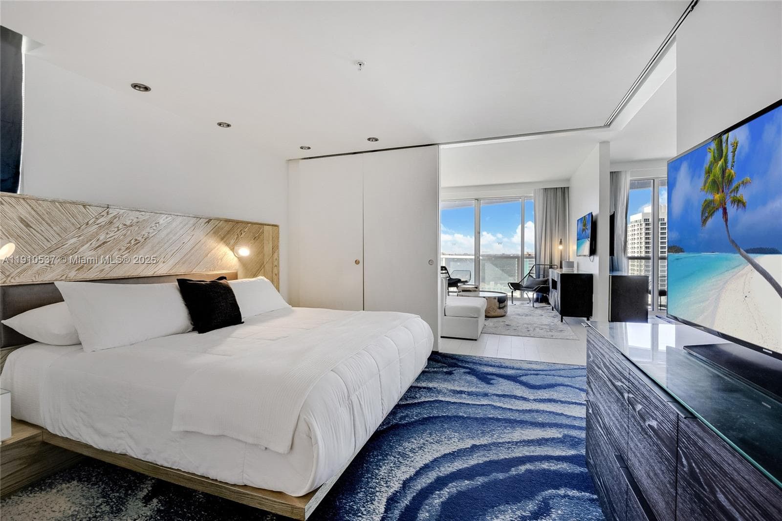 3101 Bayshore Dr 1802 photo 19