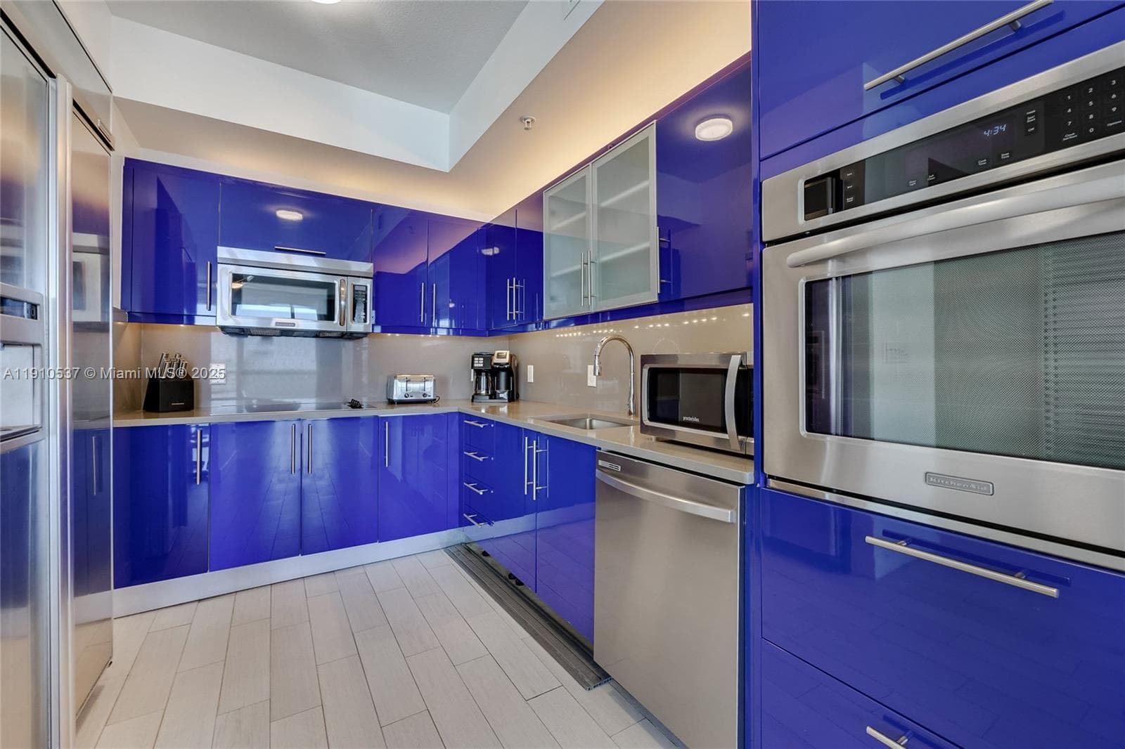 3101 Bayshore Dr 4