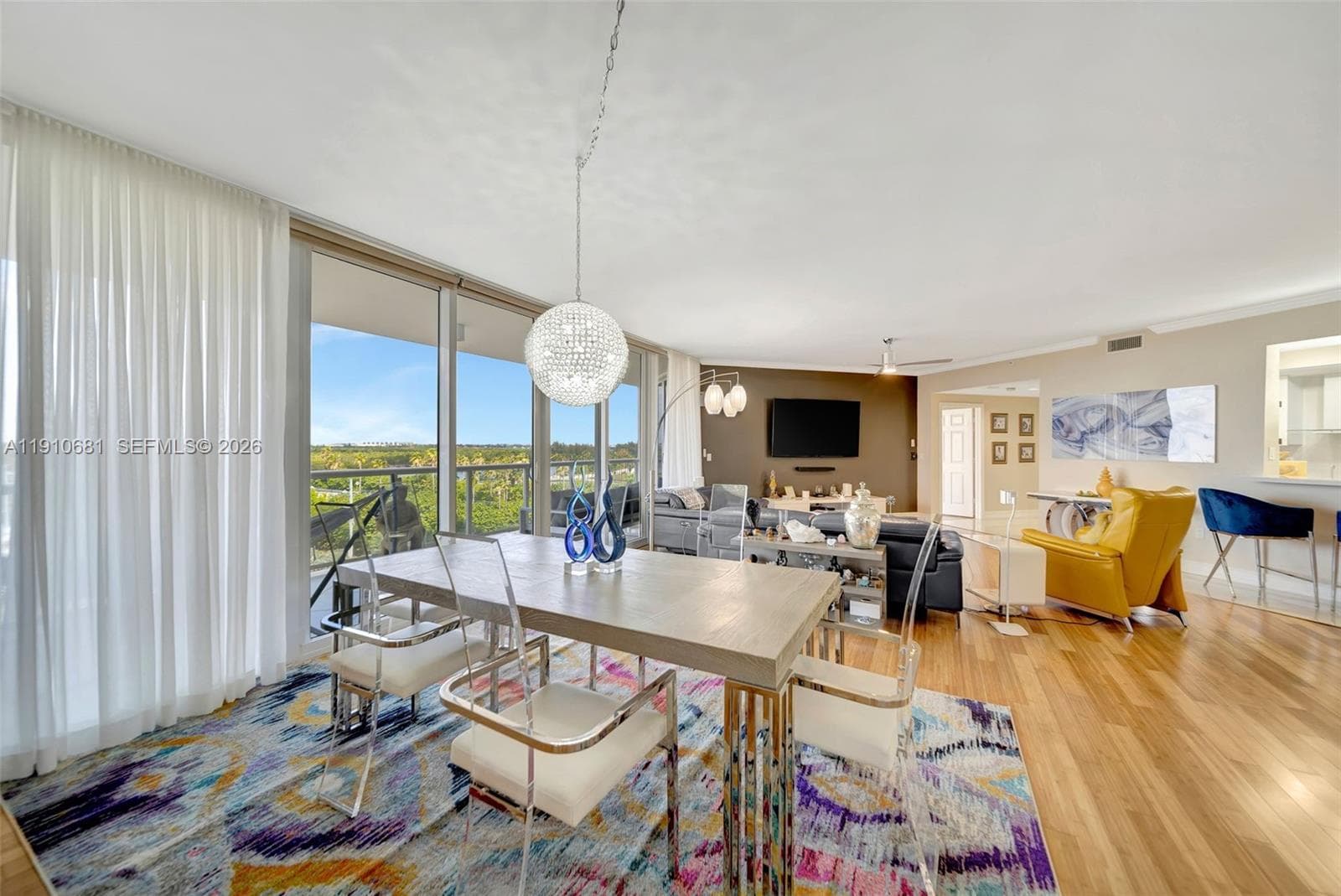 6051 Ocean Dr 3
