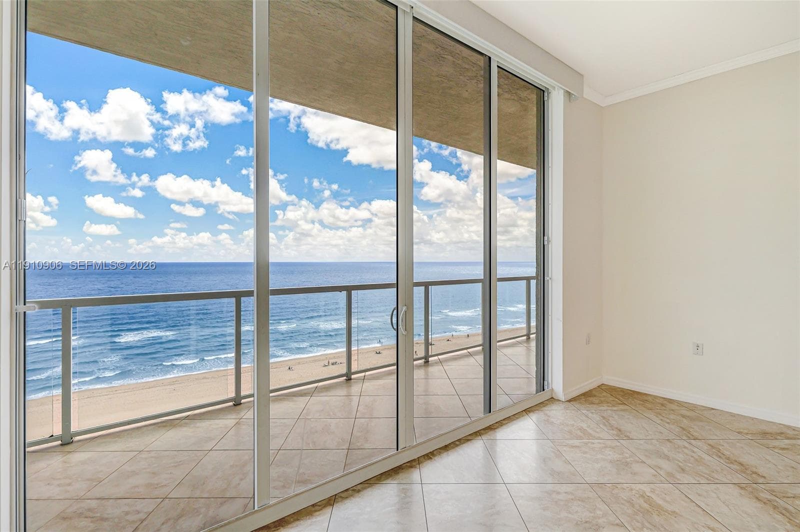 704 Ocean Blvd 1001 photo 6