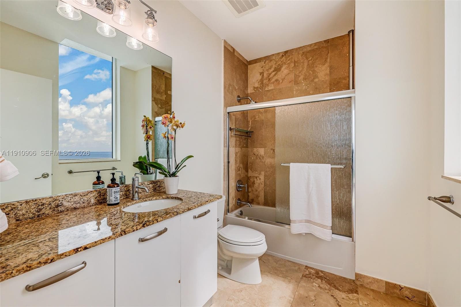 704 Ocean Blvd 1001 photo 22