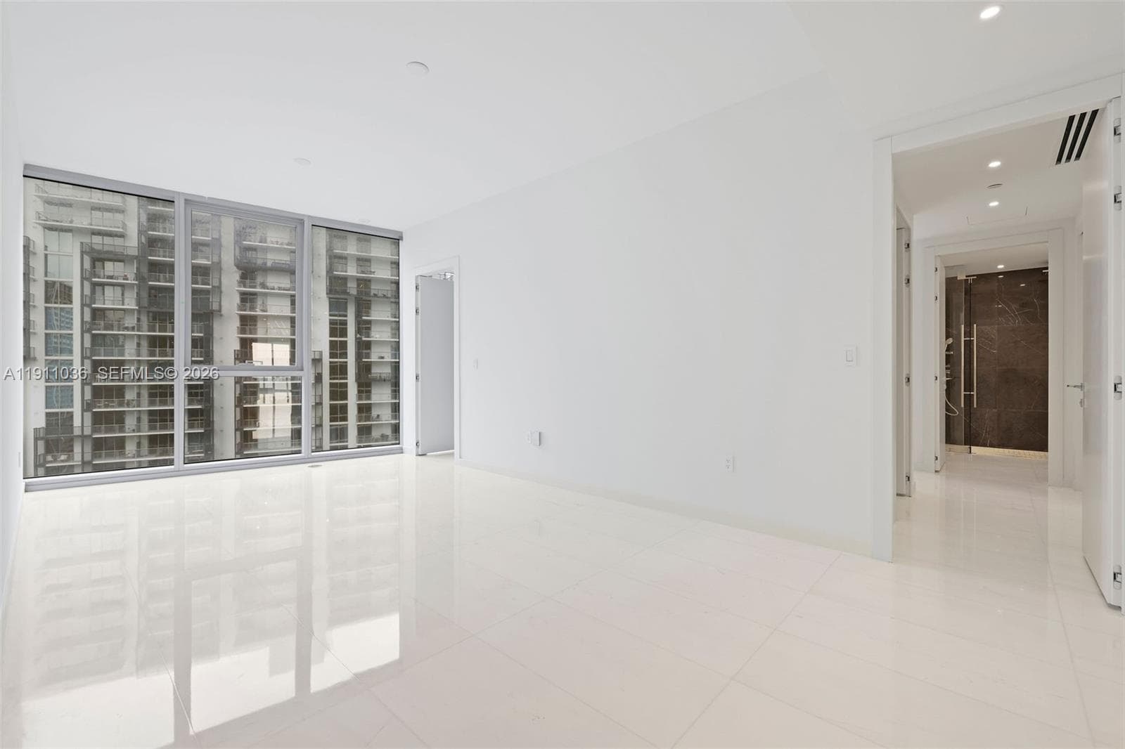300 Biscayne Blvd Way 3404 photo 25