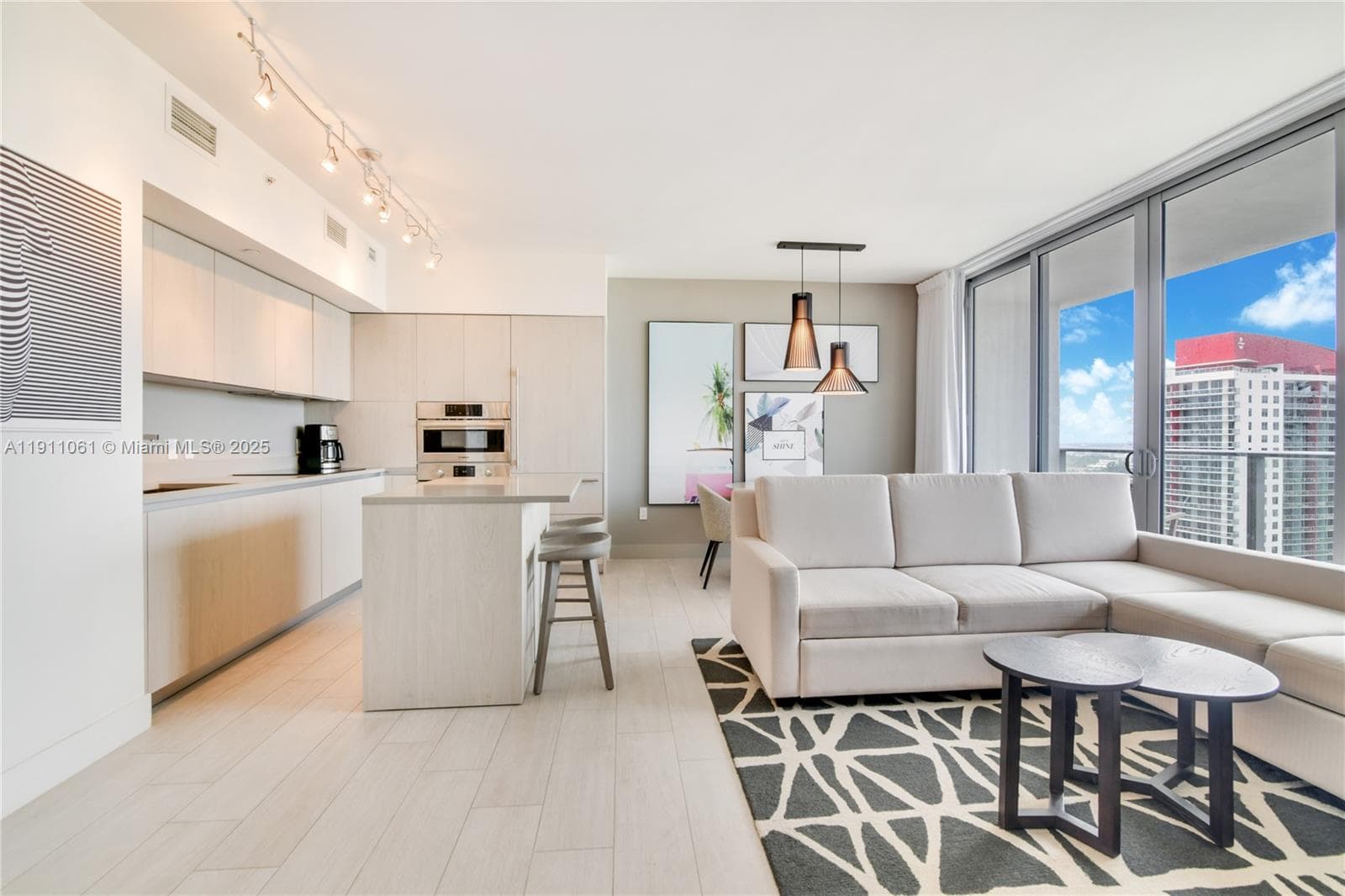 4010 Ocean Dr R3206 photo 8