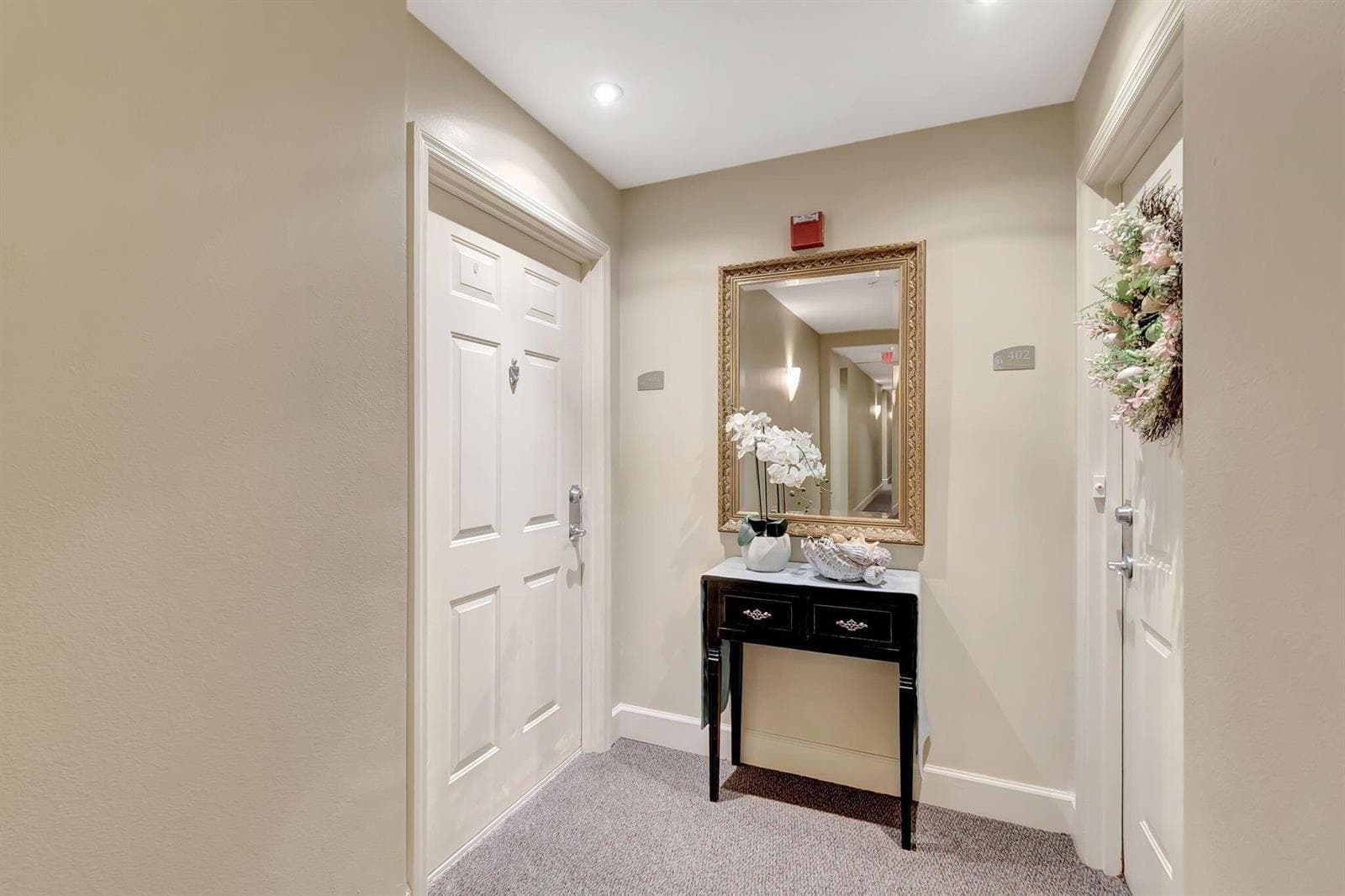 806 E Windward Way #401 5