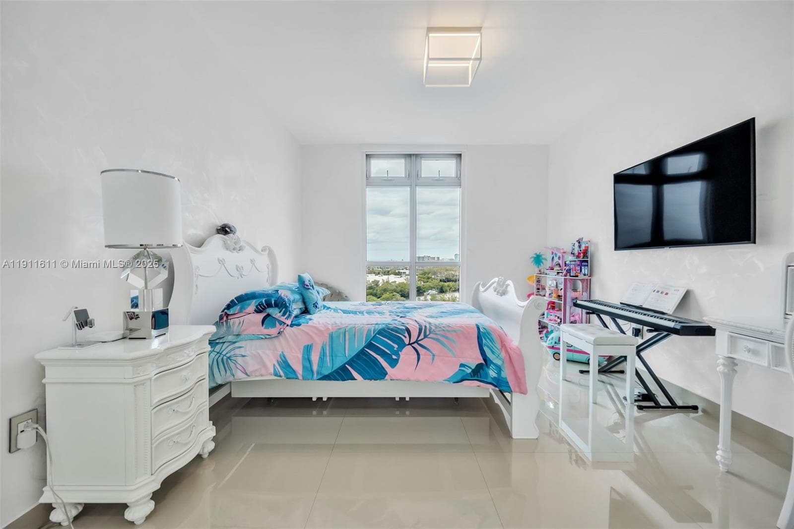 17301 Biscayne Blvd 910 photo 23