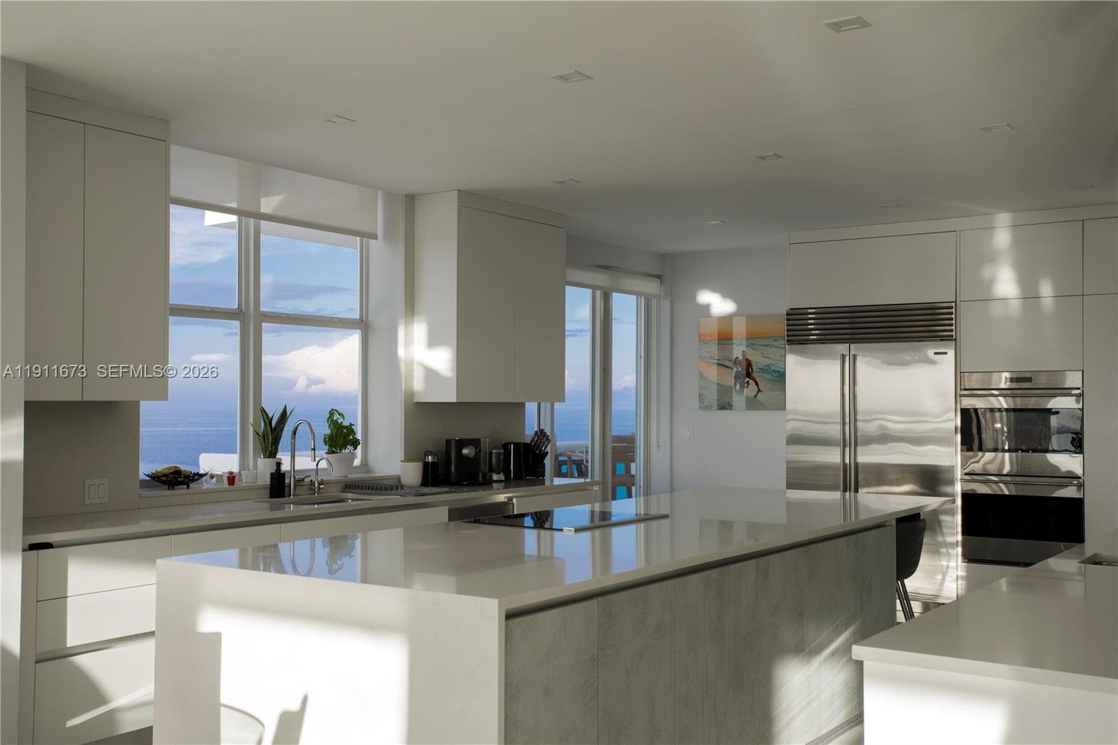 5001 Collins Ave PH-1 photo 19