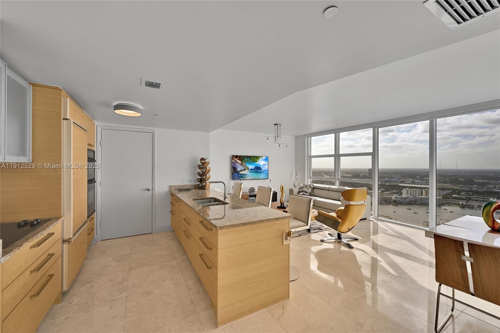 1830 Ocean Dr 2