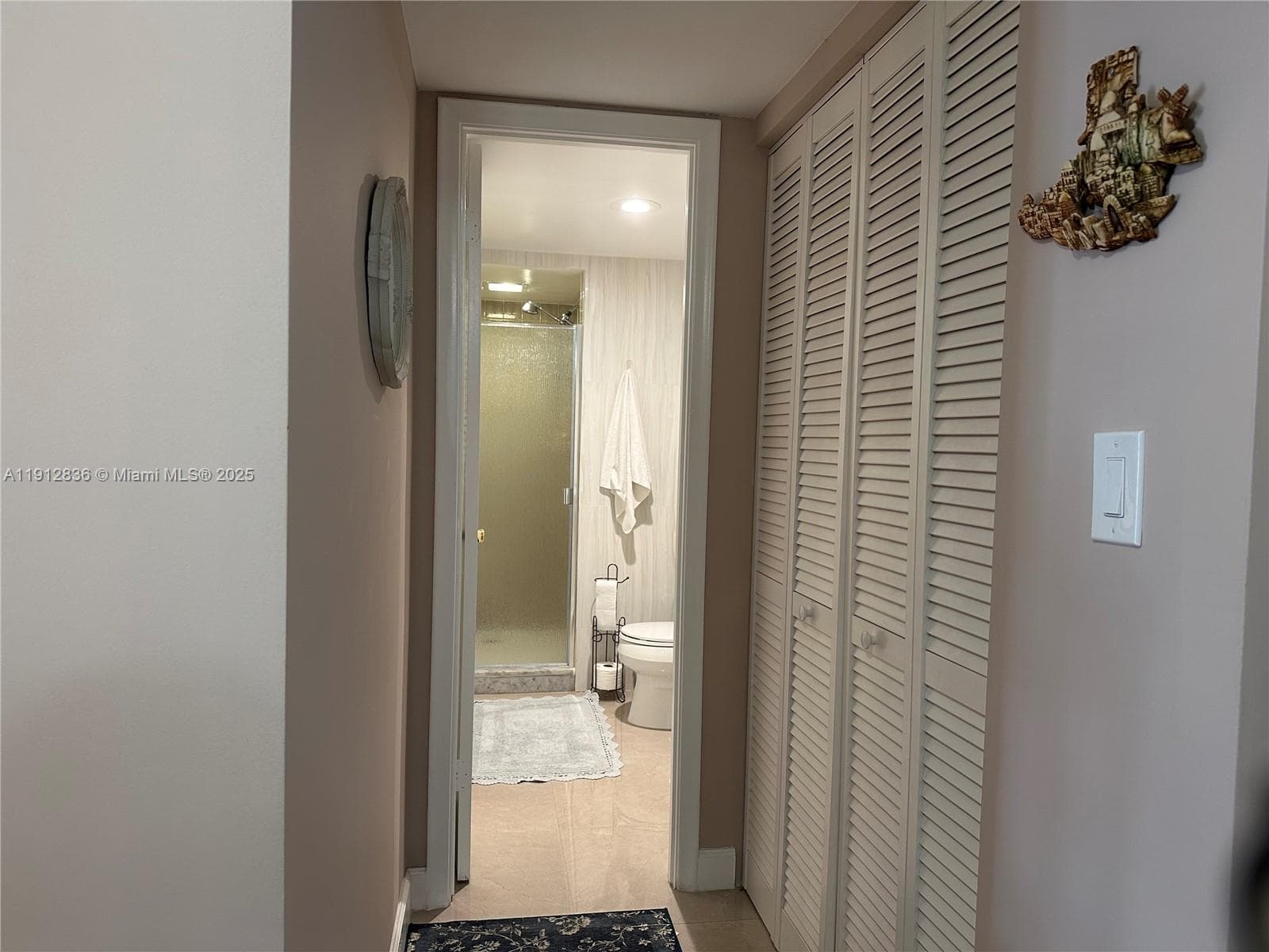 1865 S Ocean Dr 6H photo 13